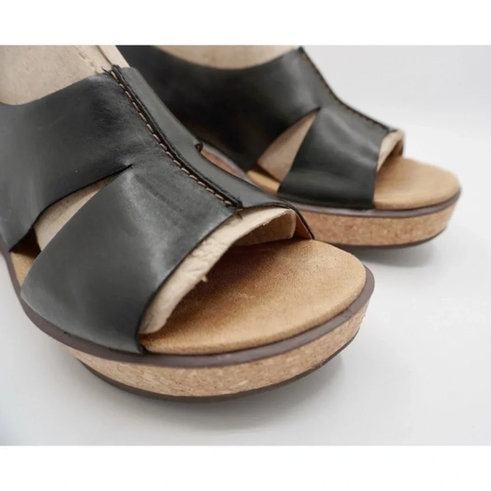 Clarks Rosemund Dune Black Leather Cork Wedge Sandals 11 M Resortwear 35-01-01